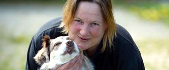 Inge Prommersberger mit Hund
